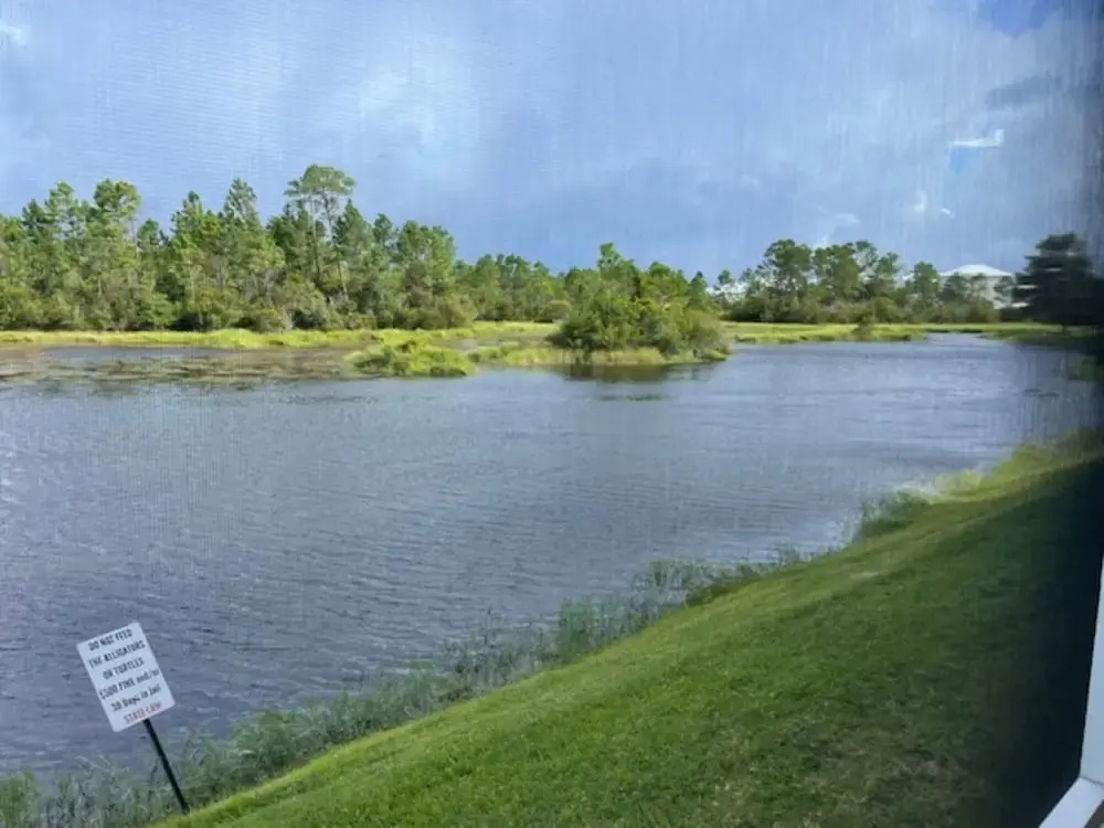Romar Lakes 104B