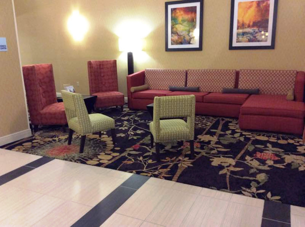 Holiday Inn Express Hotel & Suites Forest by IHG