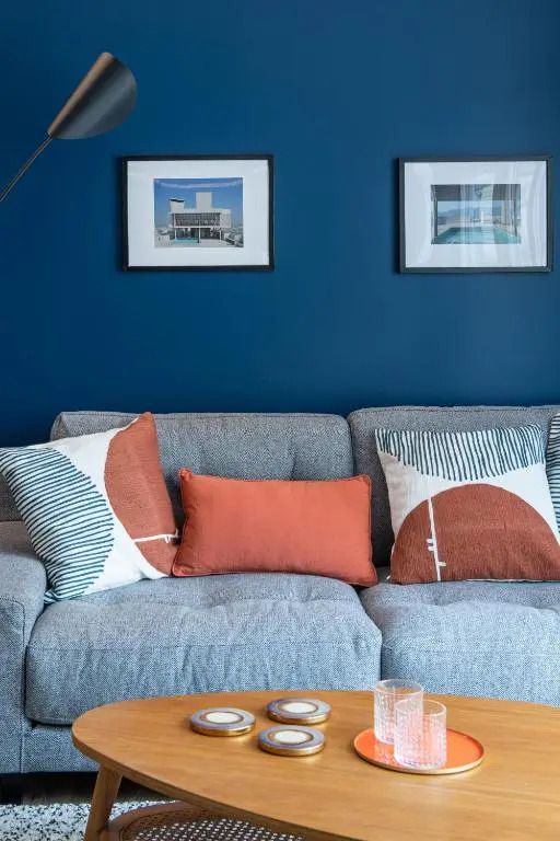 NEW - Appt style le Corbusier avec Balcon - 8 pers