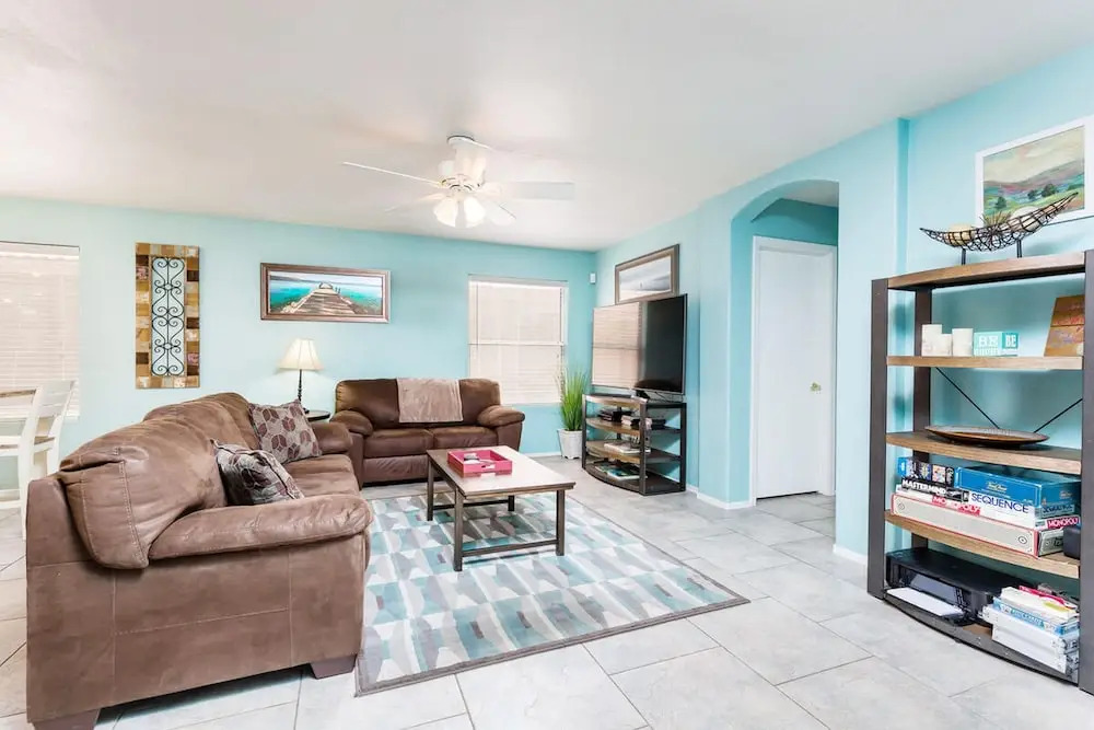 Chandler Oasis - 4 Bedroom by Casago