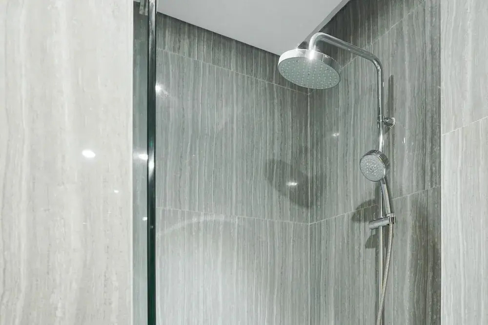 Luxurious Studio at Capitol Suites Apartment