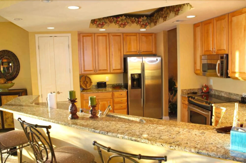 Waterside 554 - Monthly 2 Bedroom Condo