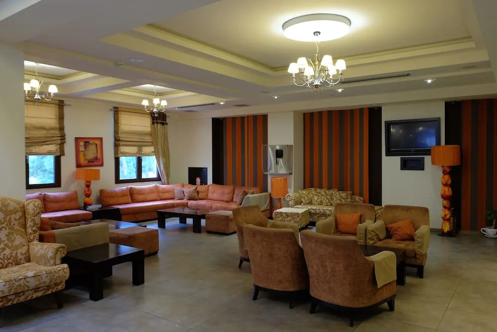 Mouzaki Hotel & Spa