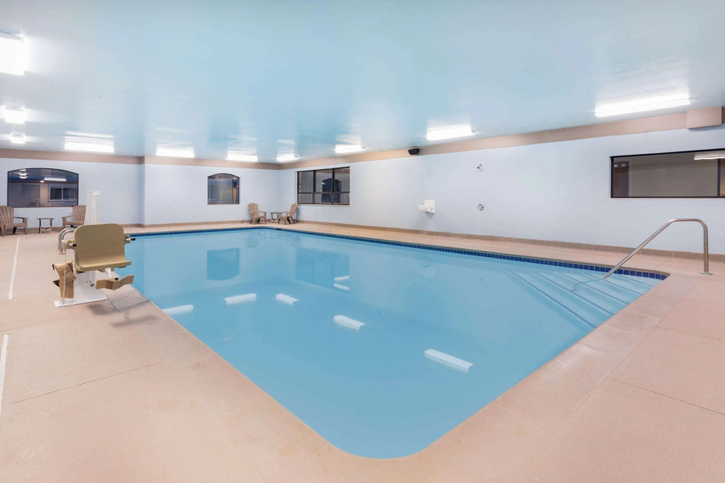 Super 8 by Wyndham Marysville/Port Huron Area