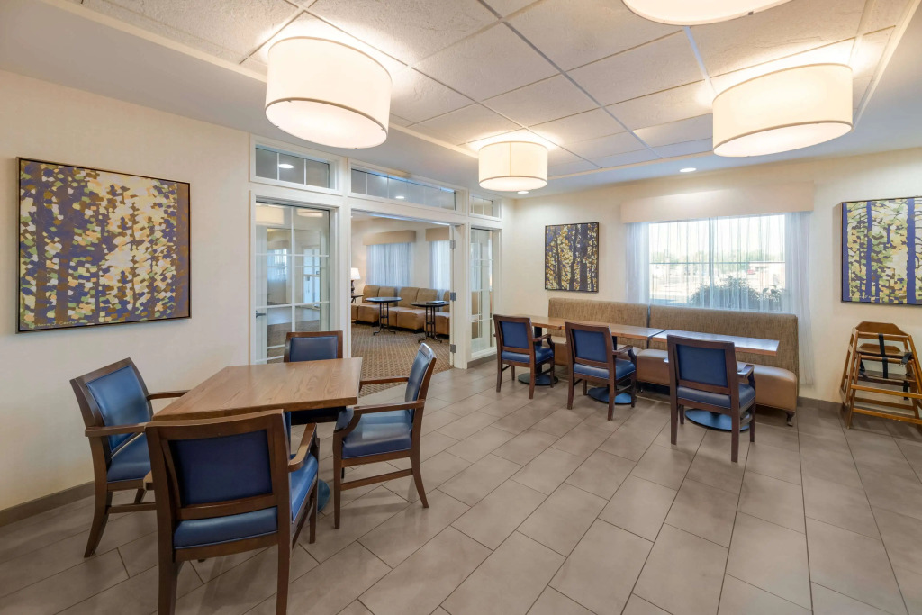 Best Western North Bryant Inn