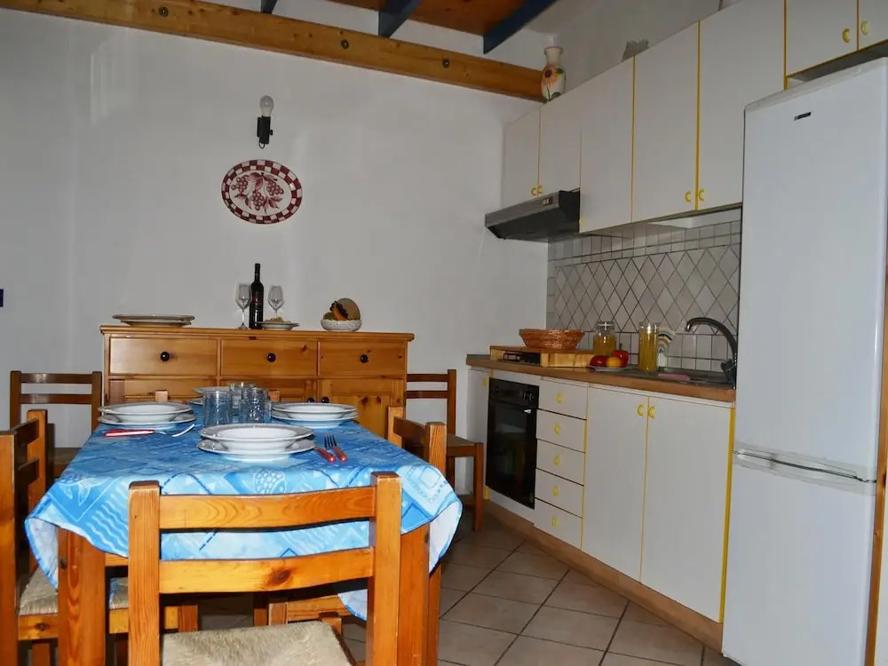 Apartment Directly On The Beach With Air Conditioning And Terrace, Pets Allowed