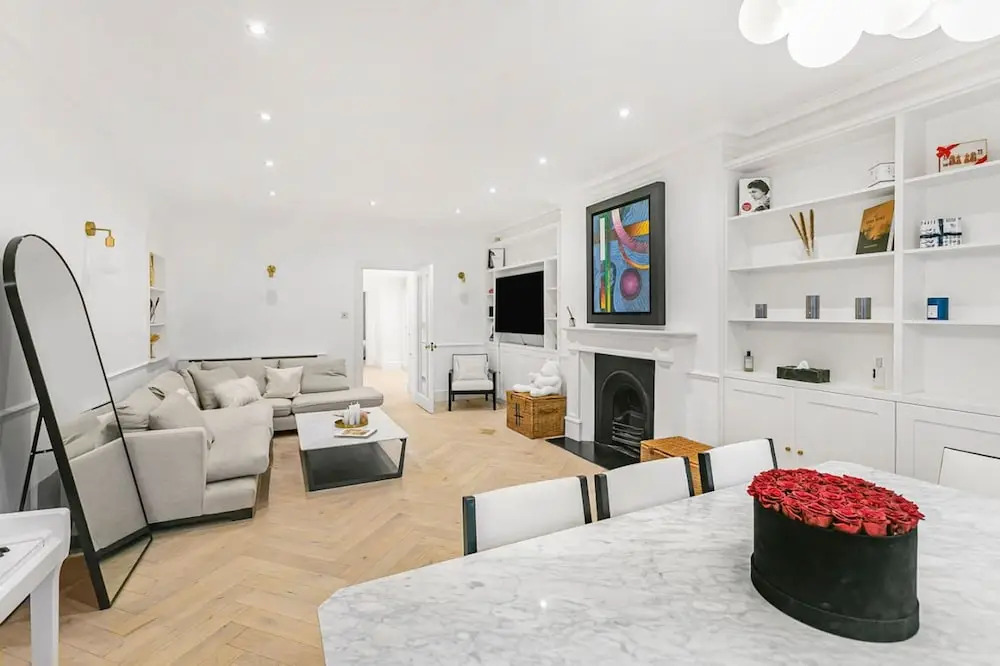 Knightsbridge 3-bed Next To Harrods With Patio