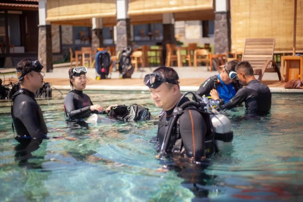 Hi Blue Bali Melasti Dive Resort