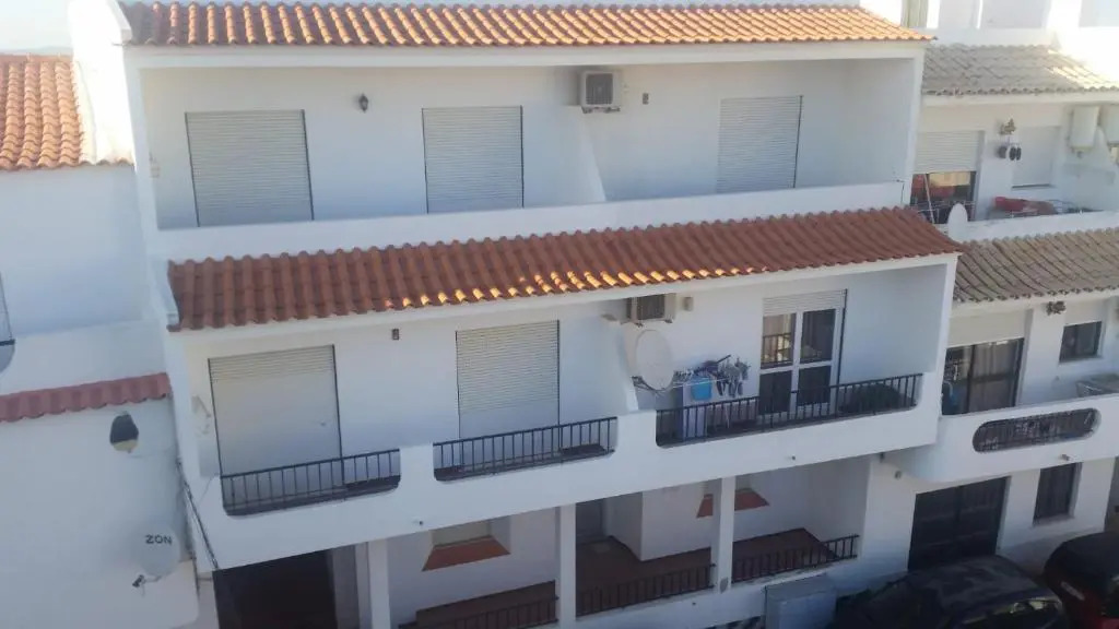 Studio Apartment with Sea View & Fibre Internet