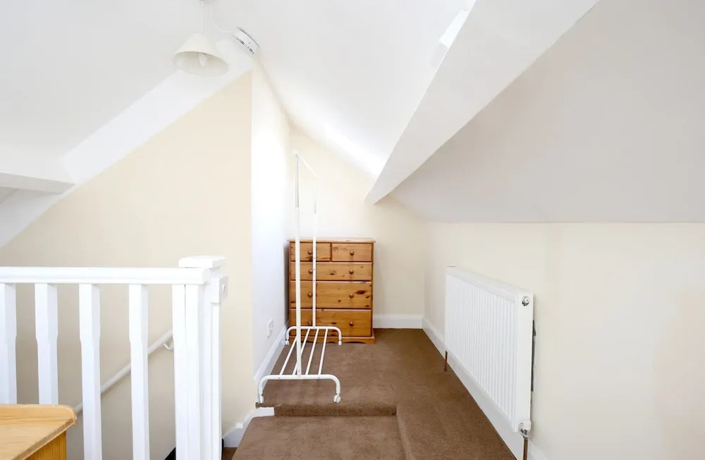 Holiday Home for 8 + Parking - Trendy Easy Oxford