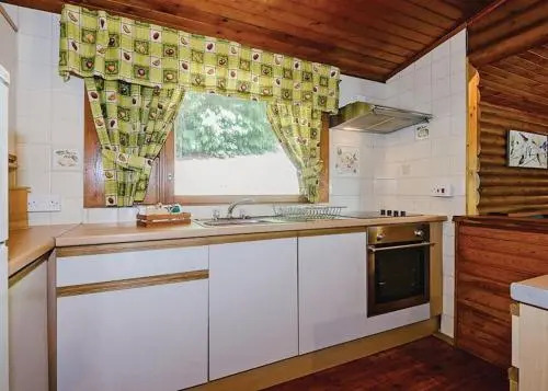 Penllwyn Lodges
