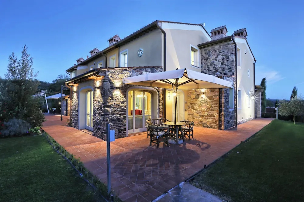 Luxury Home in Tuscany Near Pisa and Florence - Two Bedrooms 4&1 PL