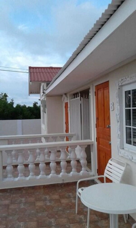 Maria Mulata Apartments