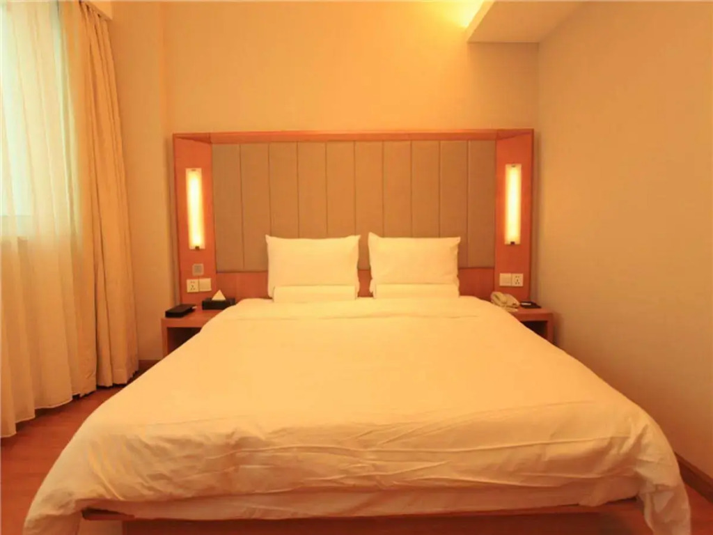 JI Hotel Tianjin Binjiangdao