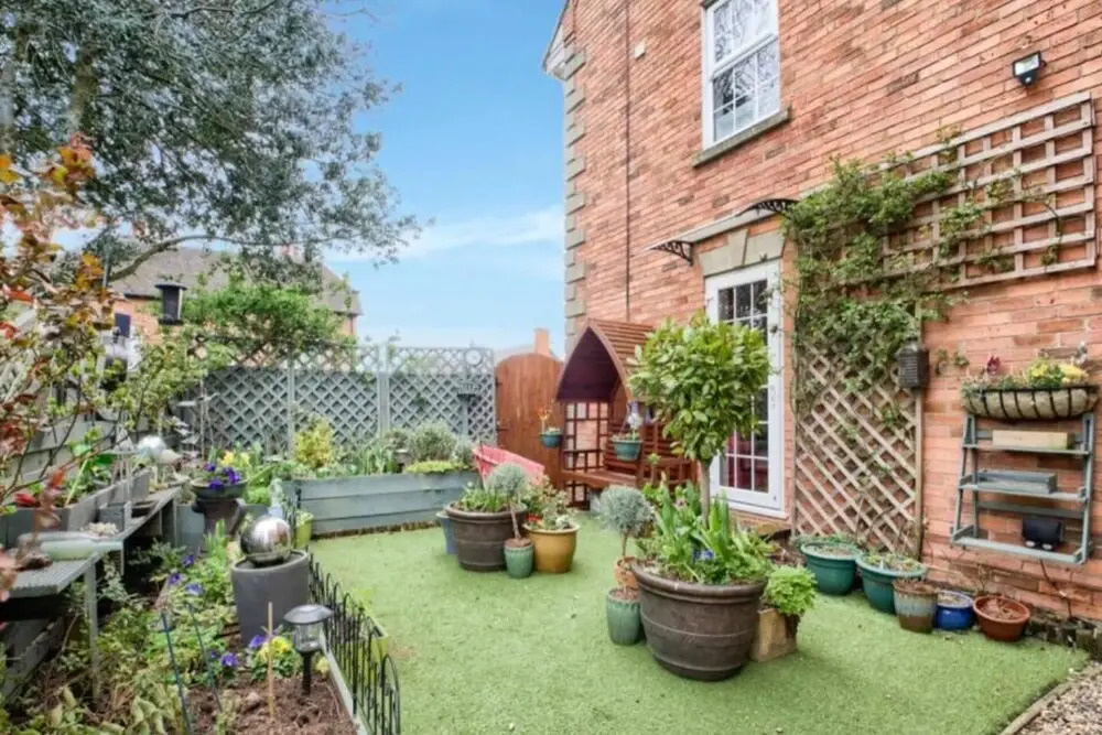Captivating 1-bed House in Coleshill, Birmingham
