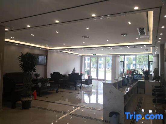Zaozhuang Yuejia Business Hotel