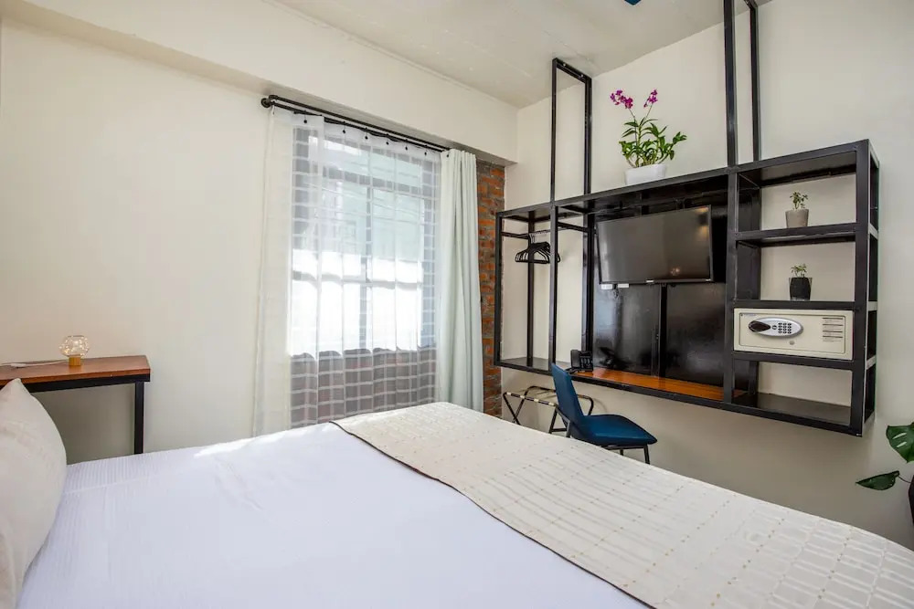 Joint Boutique Hotel