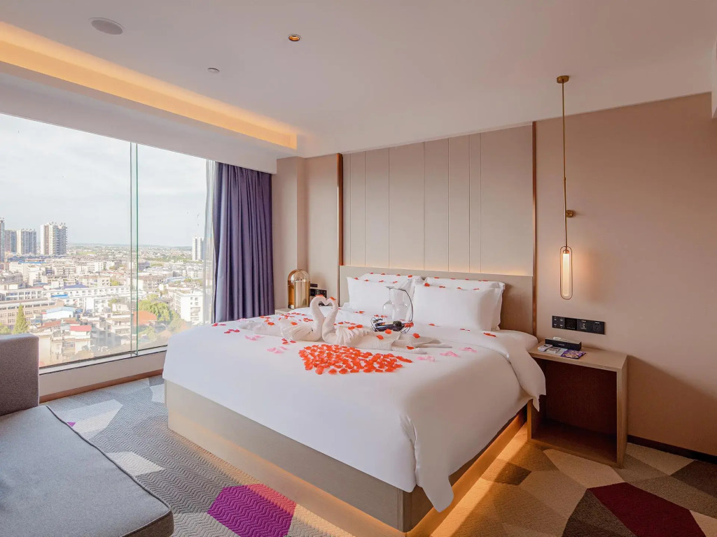Unitour Hotel, Xiangxiang Dongfeng Square
