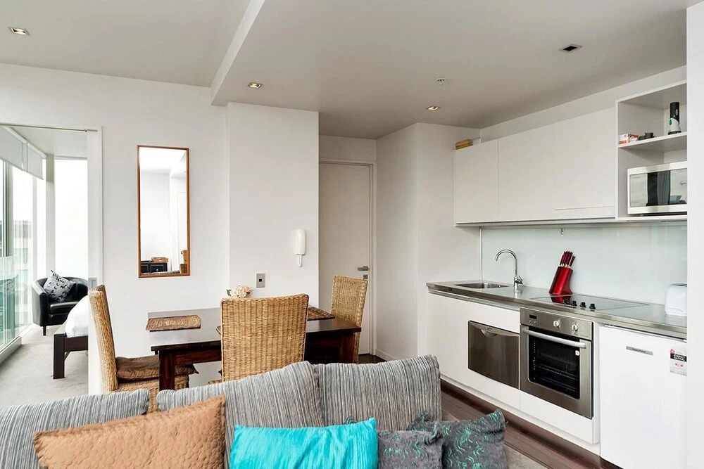 QV Serviced Viaduct Harbour Apartment - 531