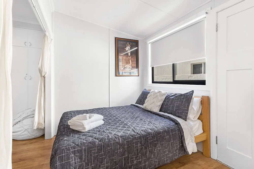 Victoria Parade, 29B