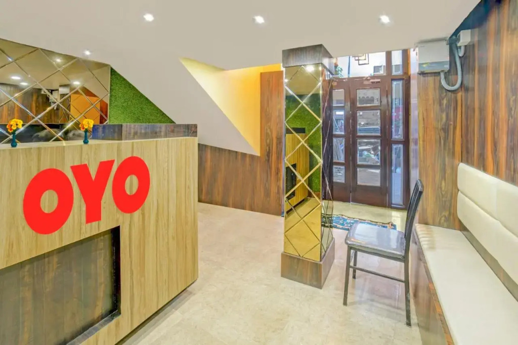 Oyo Flagship 700151 Clouds Inn