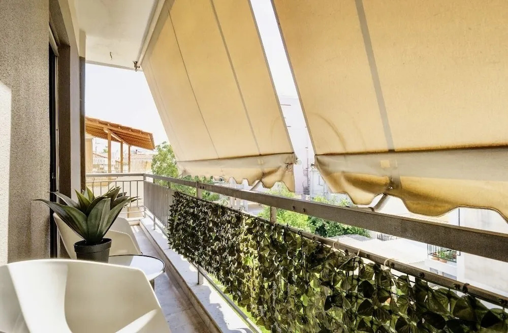 Impeccable 3-bed Apartment in Athens