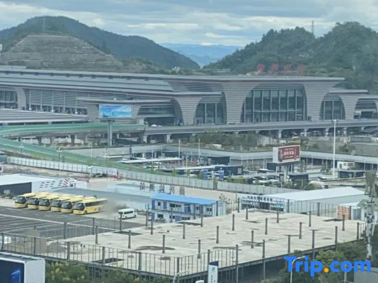 Junyue International Hotel