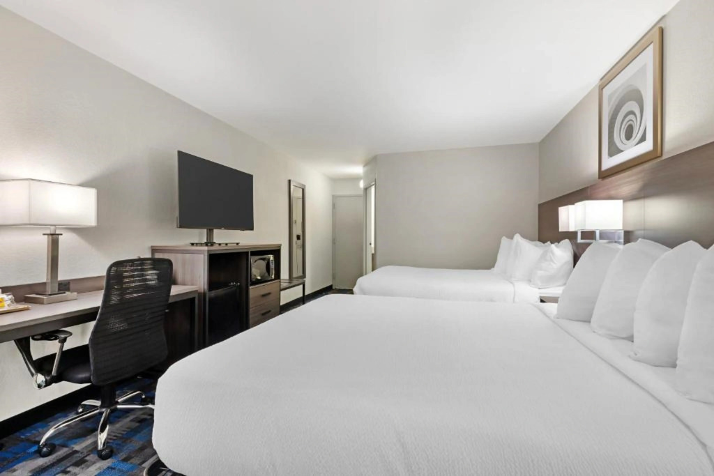 Best Western Mystic Hotel