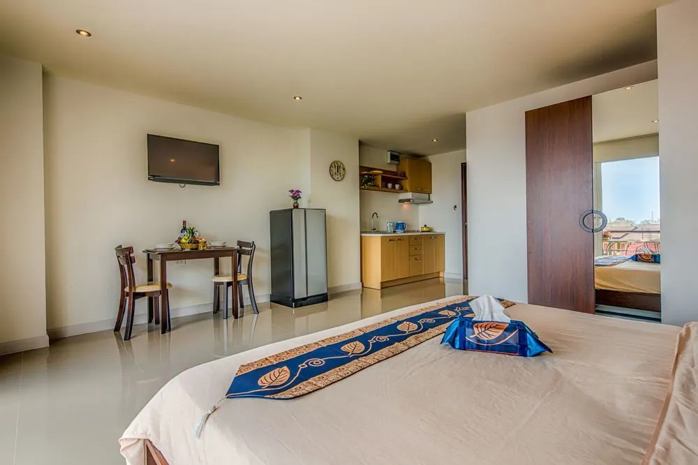 Bayshore Oceanview Apartment F11-f12