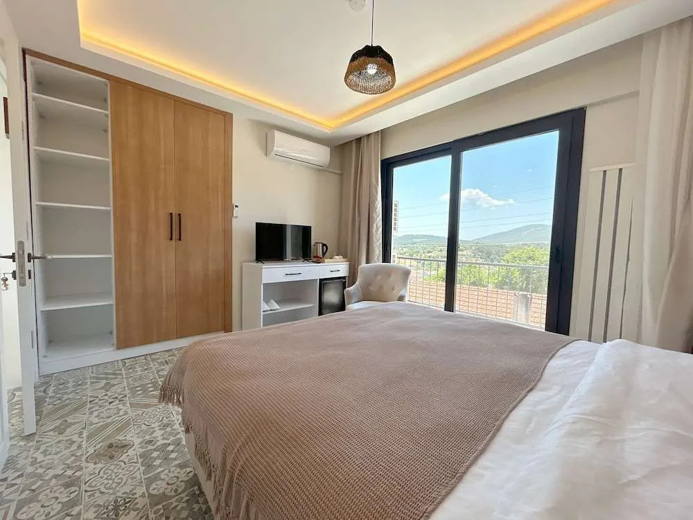 Urla Karya Otel