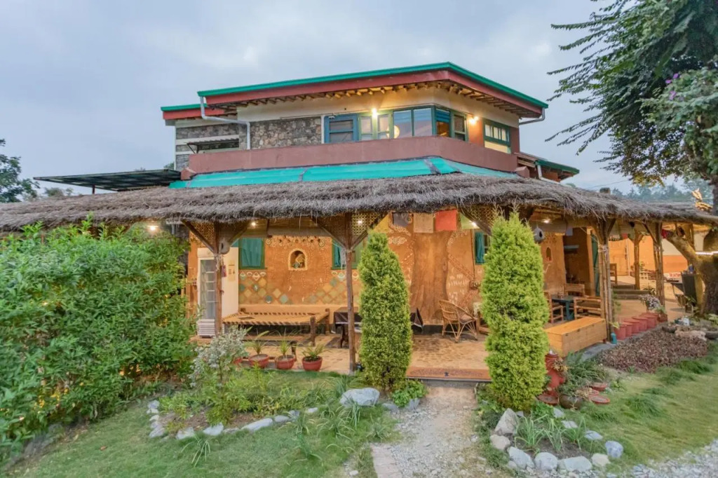 SaffronStays Kaivalya - pet-friendly sustainable mudhouse
