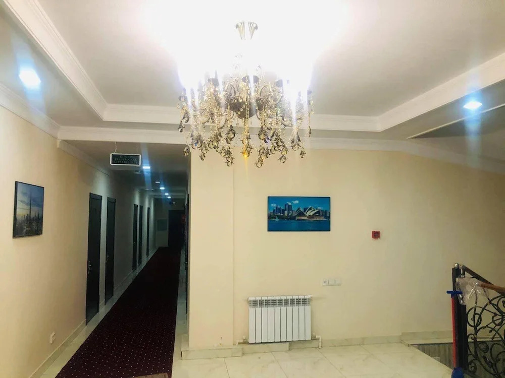 Arg Hotel