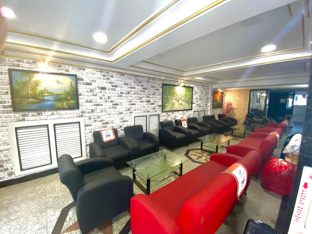 Grand Oral Hotel
