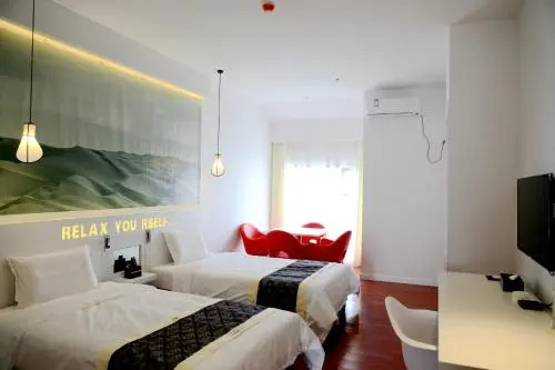 Shuizhen Art Hotel