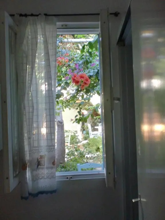 Nikoleta Rooms