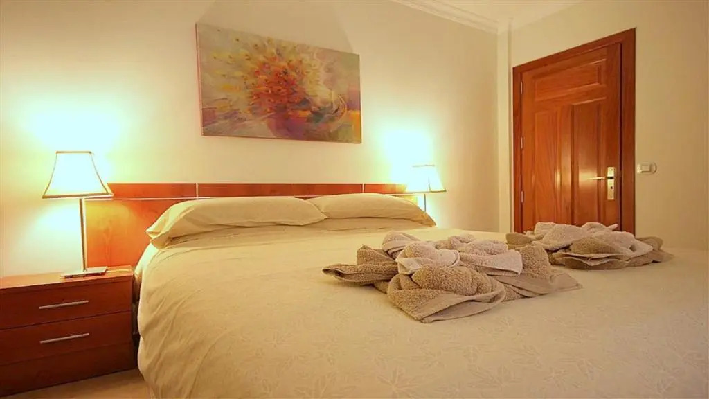 MarLenghi Apartments 3B