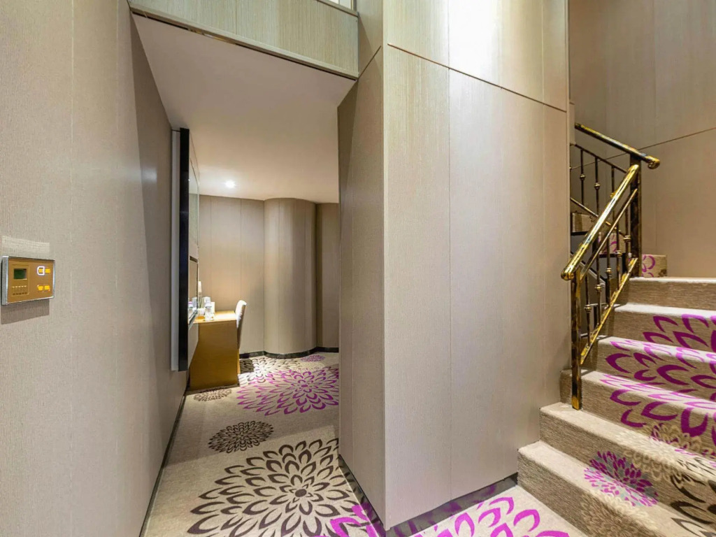 Lavande Hotel Shenzhen Qianhai Times City
