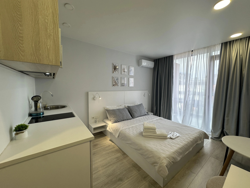 Апарт-отель Batumi Beach Apartments on Adlia 2