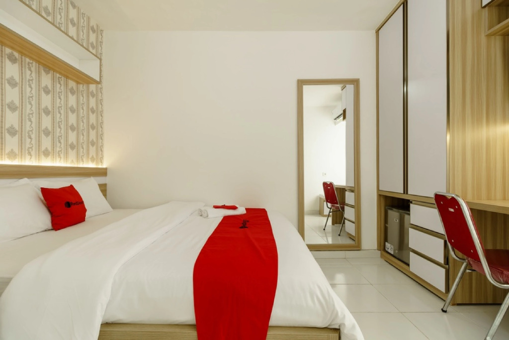 RedDoorz Apartment @ Aeropolis Tangerang