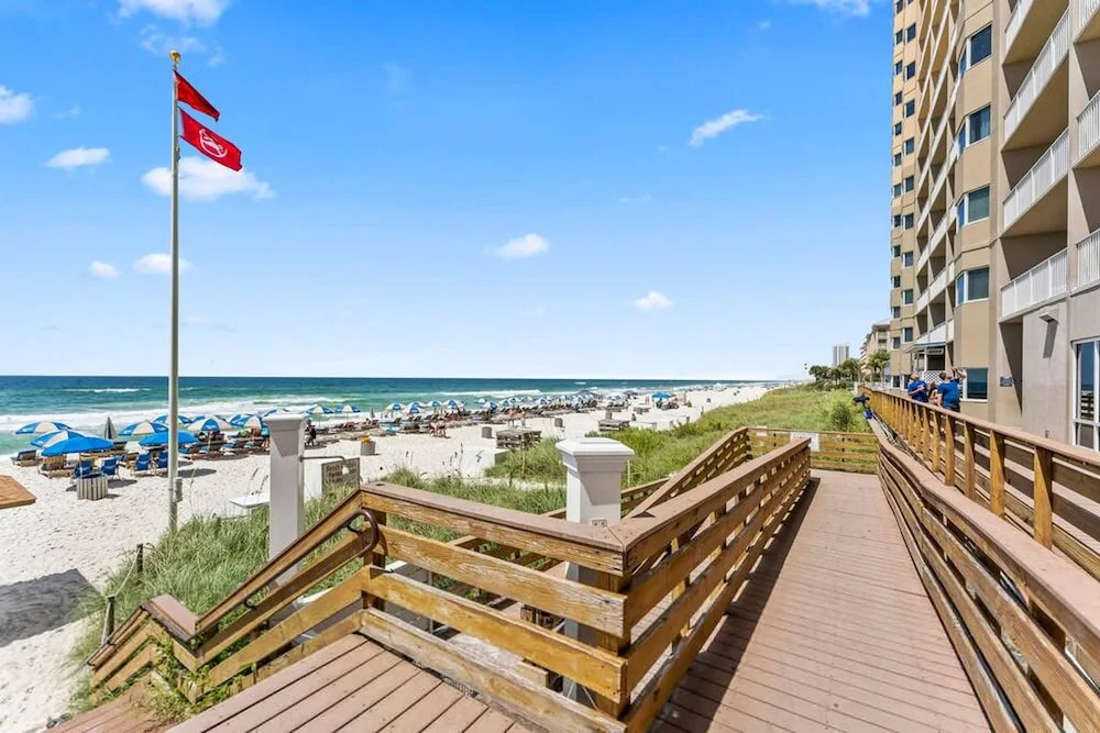 Snowbirds Land on the 29th Floor for the Winter