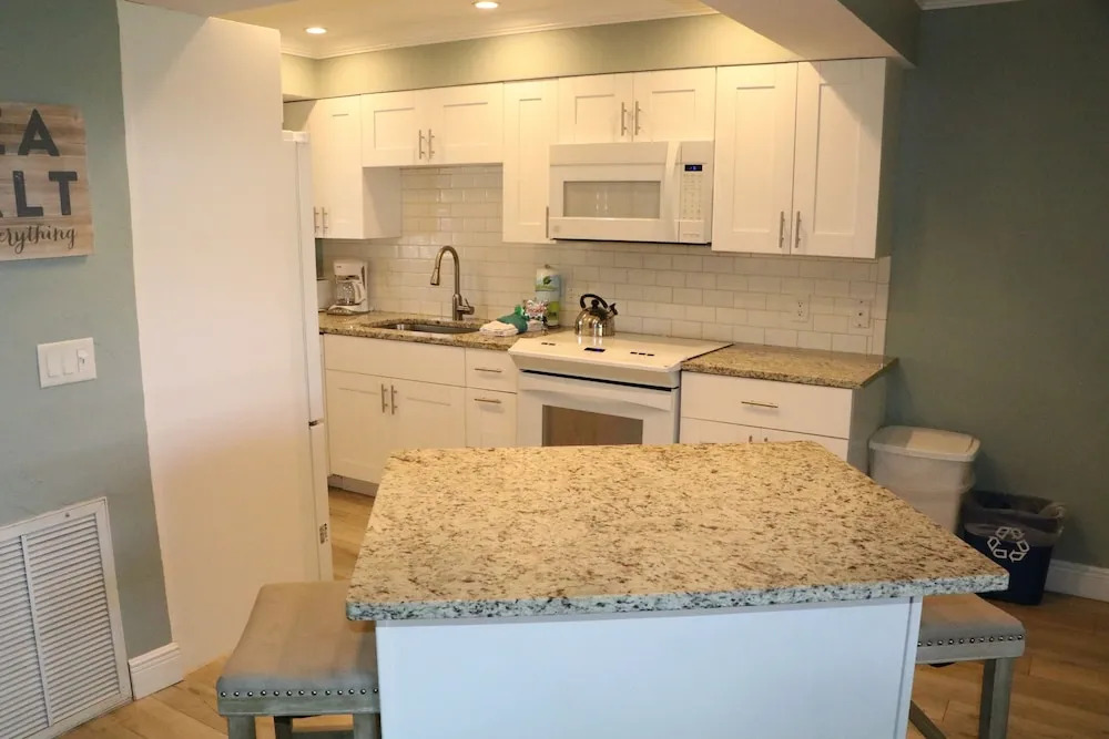 Jamaica Royale - PH2 - 2 Br Townhouse