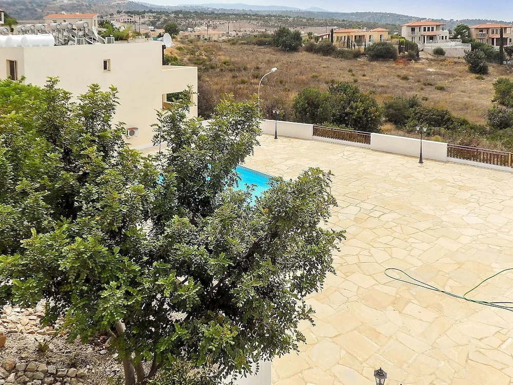 Apartment With one Bedroom in Peyia, Paphos, With Wonderful sea View,