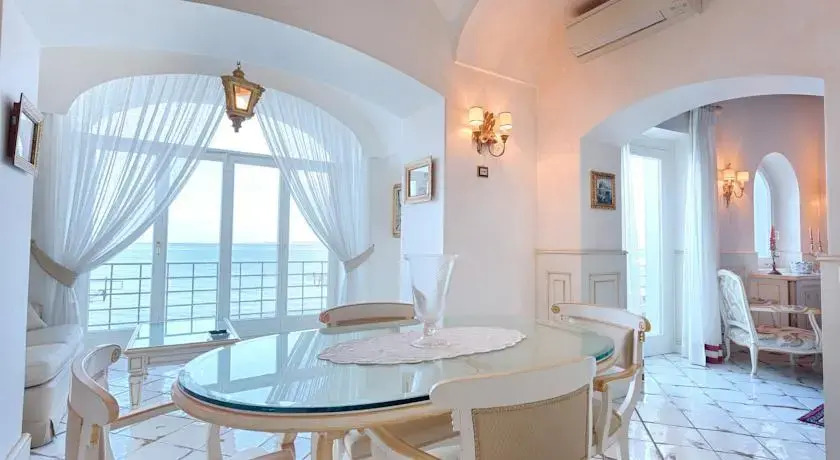 Aragona Suite