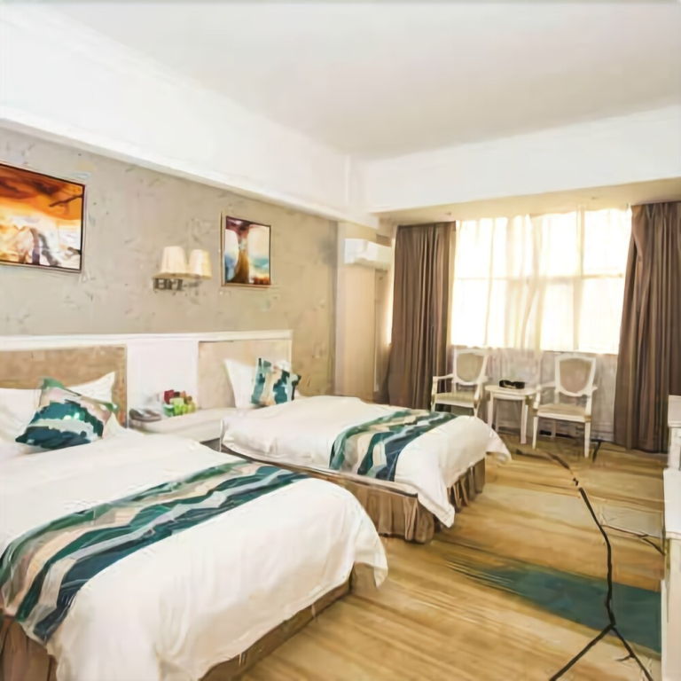 Only Hotel