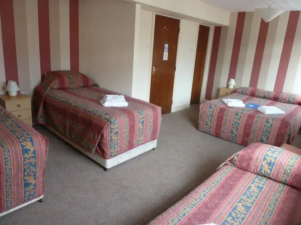 VERNON Hotel
