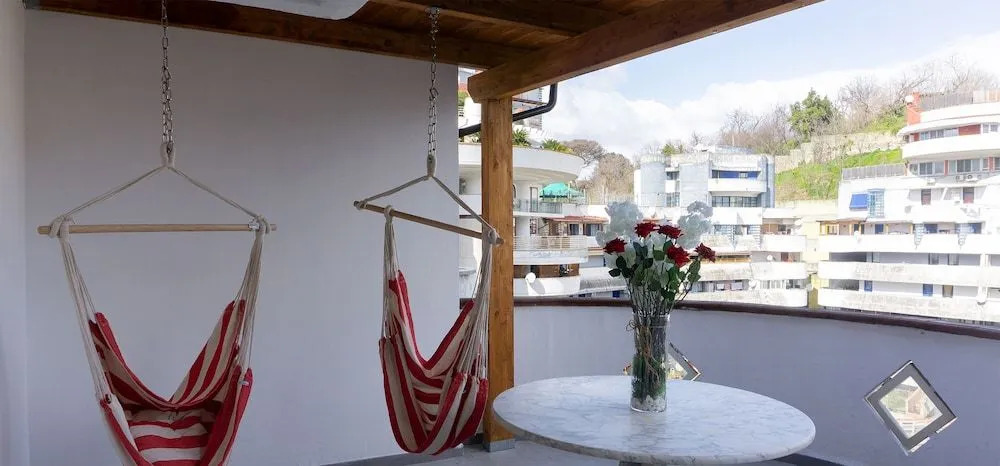 Suites De Luxe