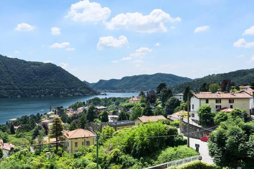 Cernobbio Vista Lago - by MyHomeInComo