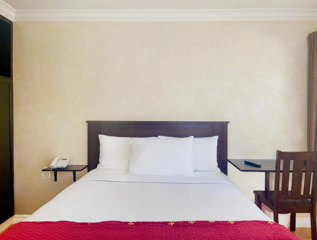 Nite Inn at Universal City - Walking Distance to Universal Studios Hollywood