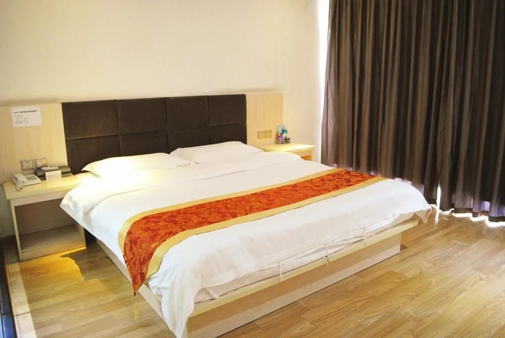 Chongqing Huahai Fashionable Hotel