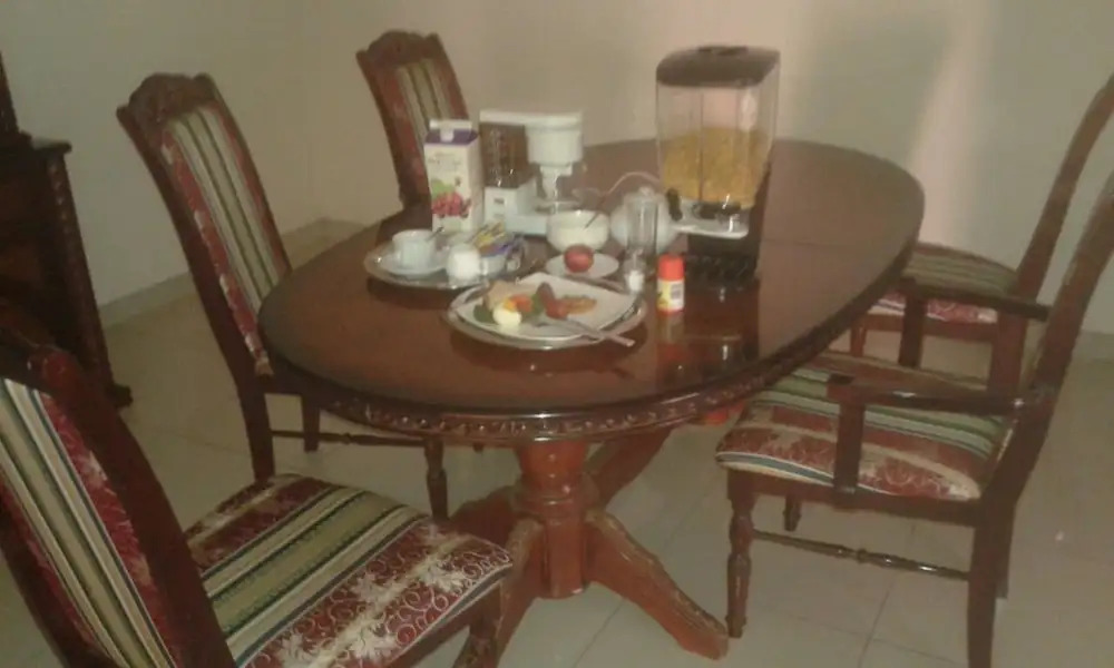 DEN VIEW GUESTHOUSE